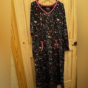 Comfort code Black Nightgown with Pink Trim and Deer Print size 1X